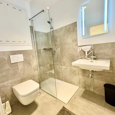 Appartement Modern Stylish Near Scs Wiener Neudorf